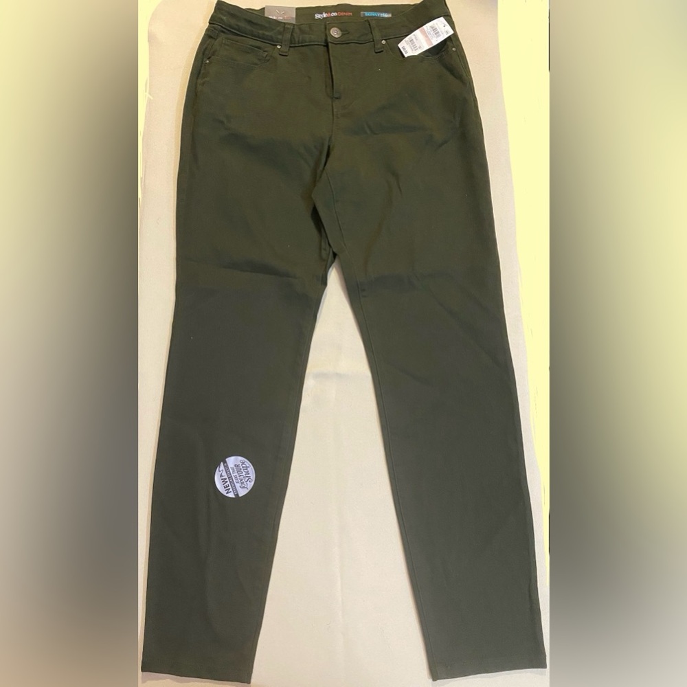 Style&Co Denim Skinny Leg Size 12